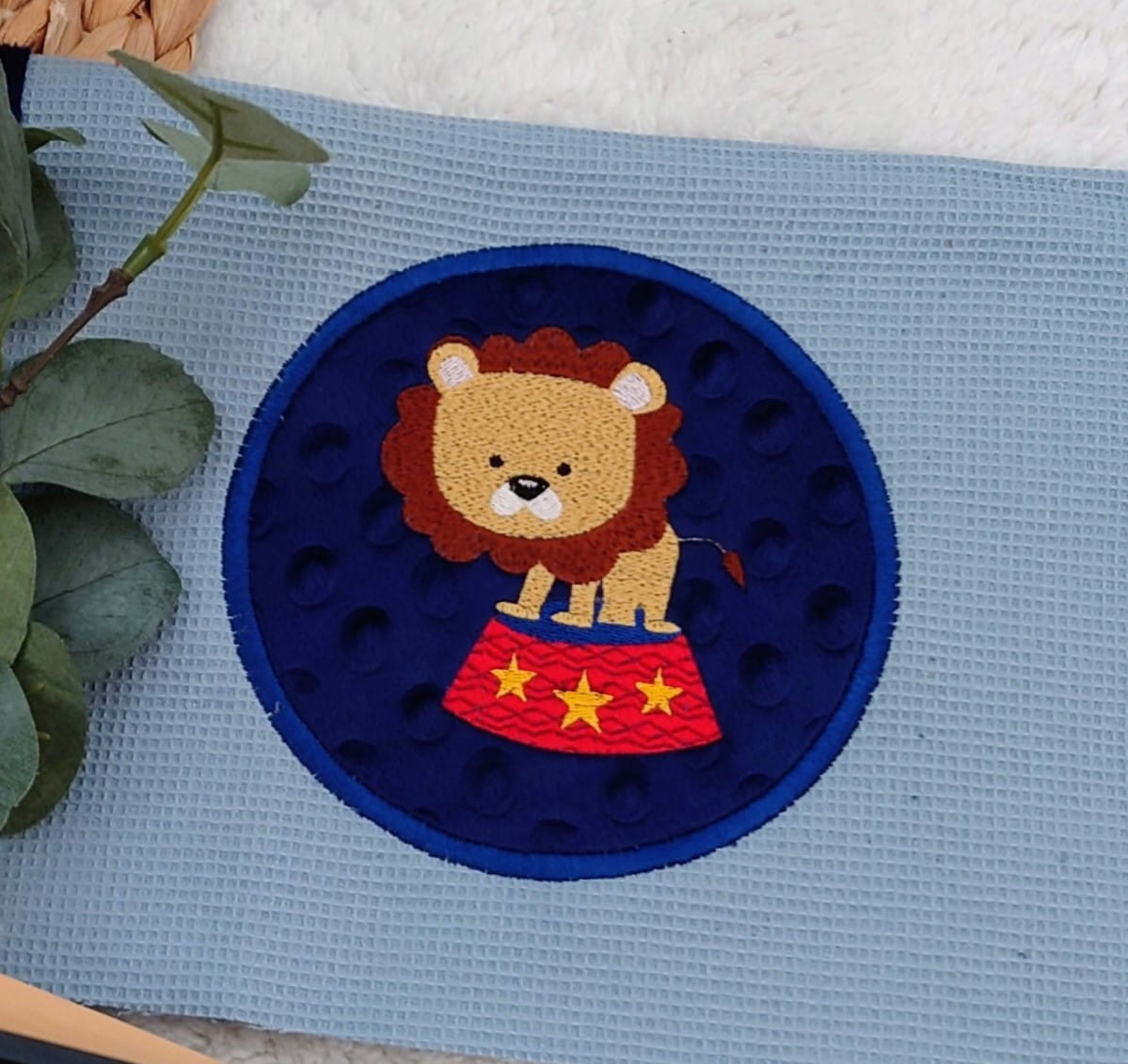 Kuschelkissen "kleiner Löwe" – Bild 2