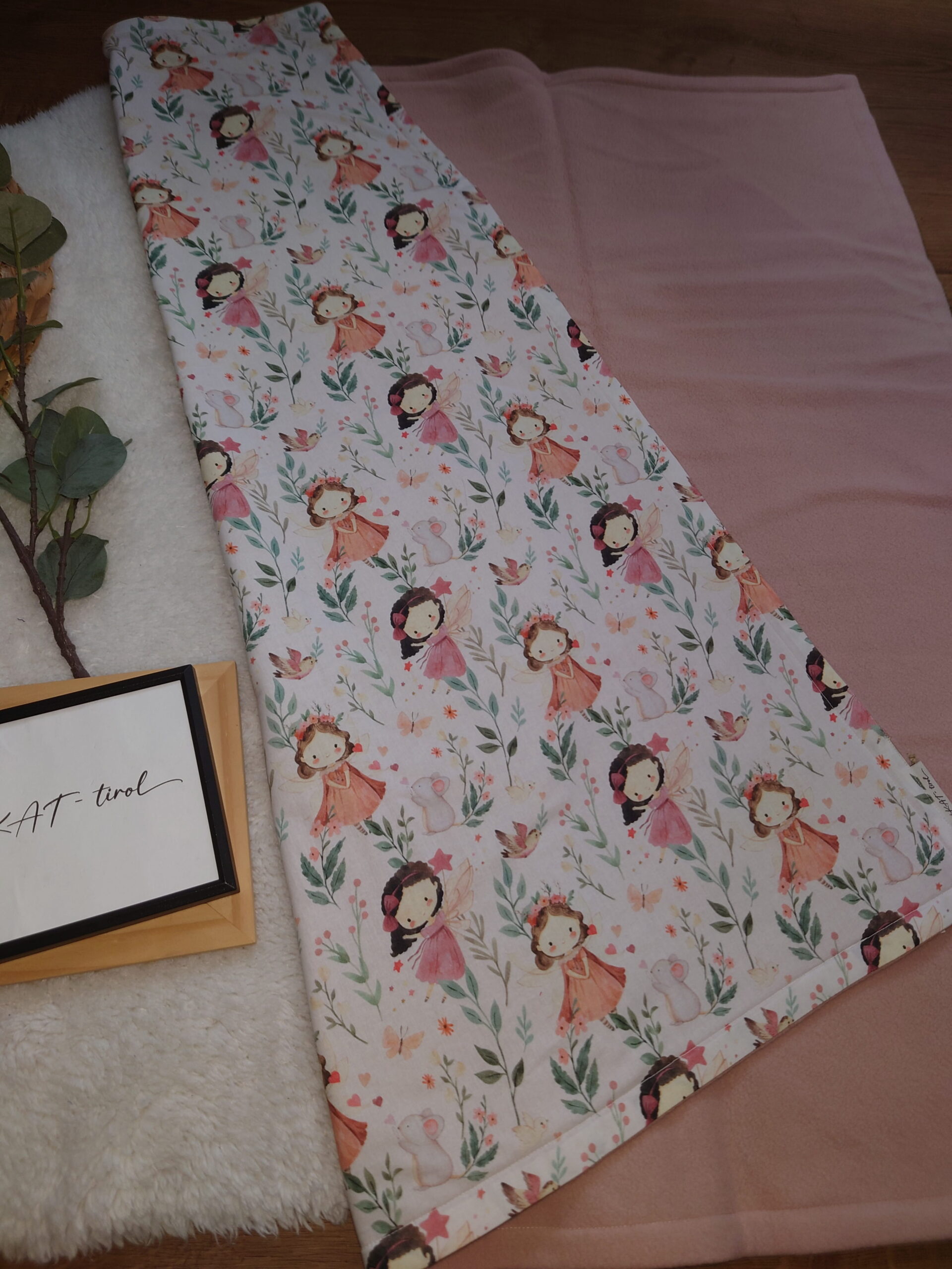 Premium Kuscheldecke „Feen-Zauber“ 🧚♀️✨ - ca. 90x90 cm – Bild 4