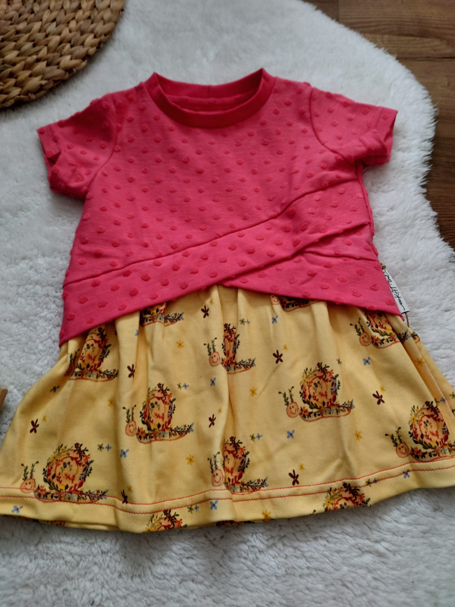 Jersey-Kleid „Pinker Schneckentraum“ 🌸🐌 - Gr.92